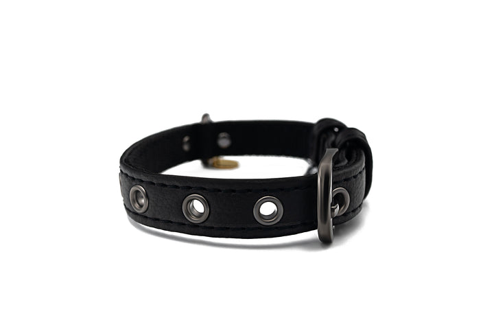 VEGAN LEATHER DOG COLLAR MADE FROM PINEAPPLE LEATHER PINATEX IN BLACK COLOR